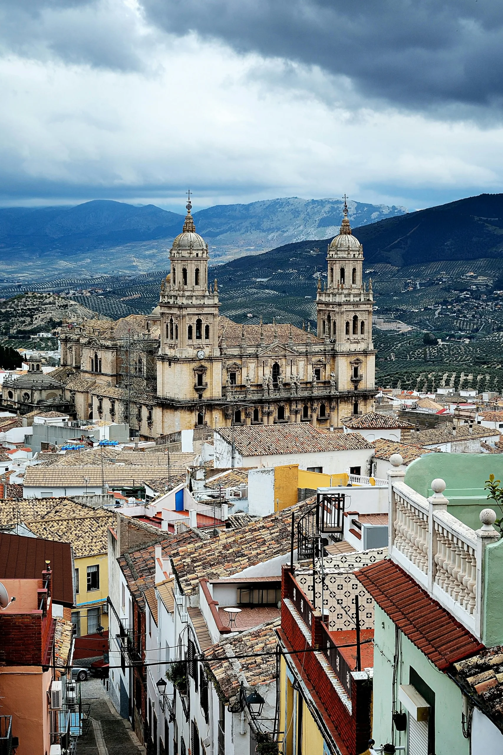 Travelling Beyond the Beaten Path Round 1: Europe.