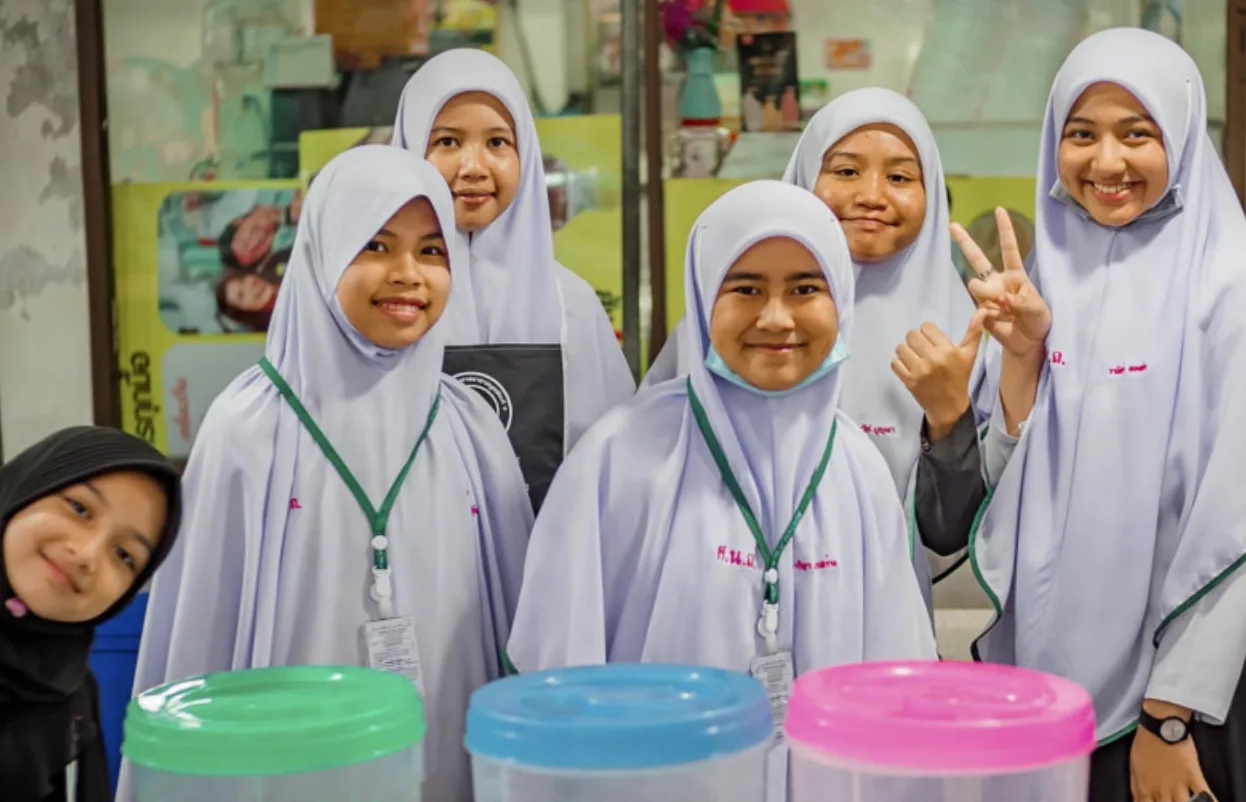 Bangkok Series 4: A Comprehensive Guide to Bangkok’s Muslim Communities, Their Culture, and Cuisine.